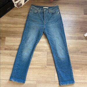 Levis Blue Wedgie Straight  Size 29.  Like New